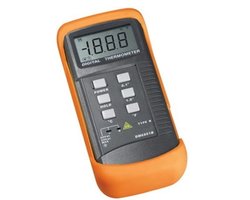 Đồng hồ đo nhiệt độ M&MPRO HMTMDM6801B