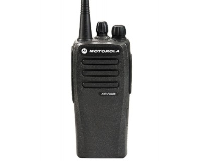 Bộ đàm cầm tay Motorola XiR P3688 (Pin sạc Niken)